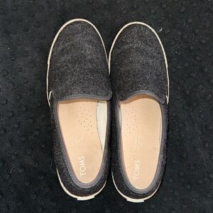 Toms women’s Clemente slip on sneaker